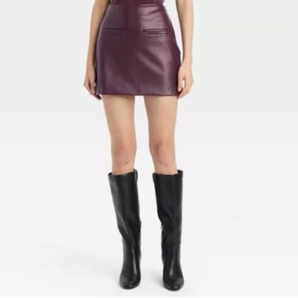 NEW A NEW DAY Faux Leather Mini Skirt Purple Size 14 Zip Closure Preppy Chic - Picture 1 of 5